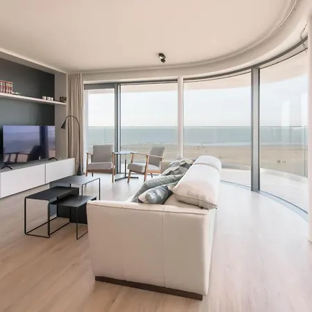 Beautiful With Outdoor Heating *
